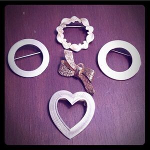 2 for $20 VTG Lot of Gold Pins: Circles, ❤, Bow